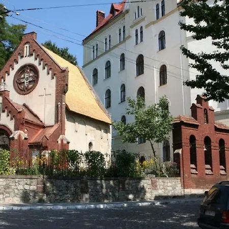 смарт в центрі для пари - 5 хв від оперного театру * Lviv